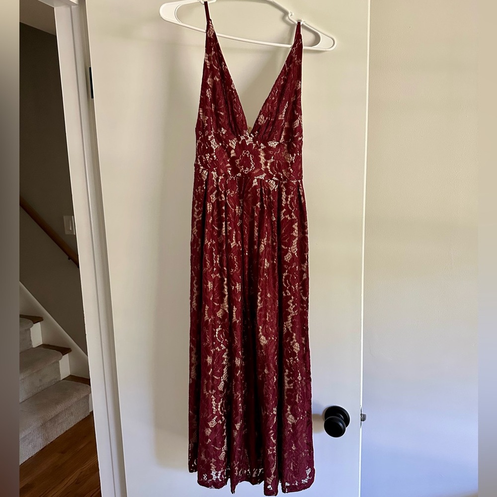 Elegant Burgundy Lace Dress